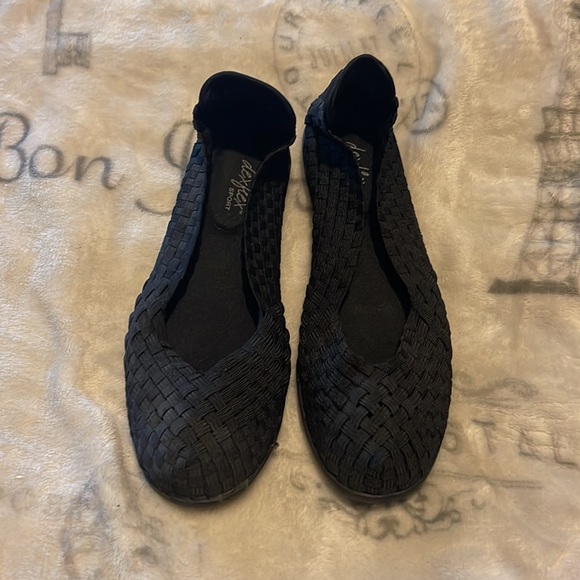 2 pair bundle womens black flats shoes size 7 & 7.5 - Picture 3 of 5